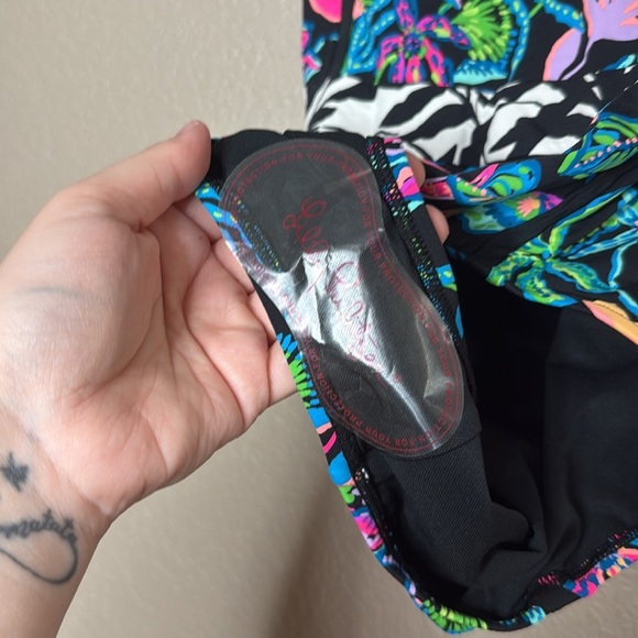 Lilly Pulitzer Palma One-Piece Bathing Suit - Picture 5 of 6